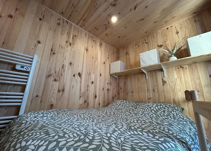 Duplex Bois Et A Fecamp, A 50 M, Calme !